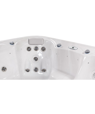Hot Tub for Outdoor Installation, model ''Venus'', Wellis